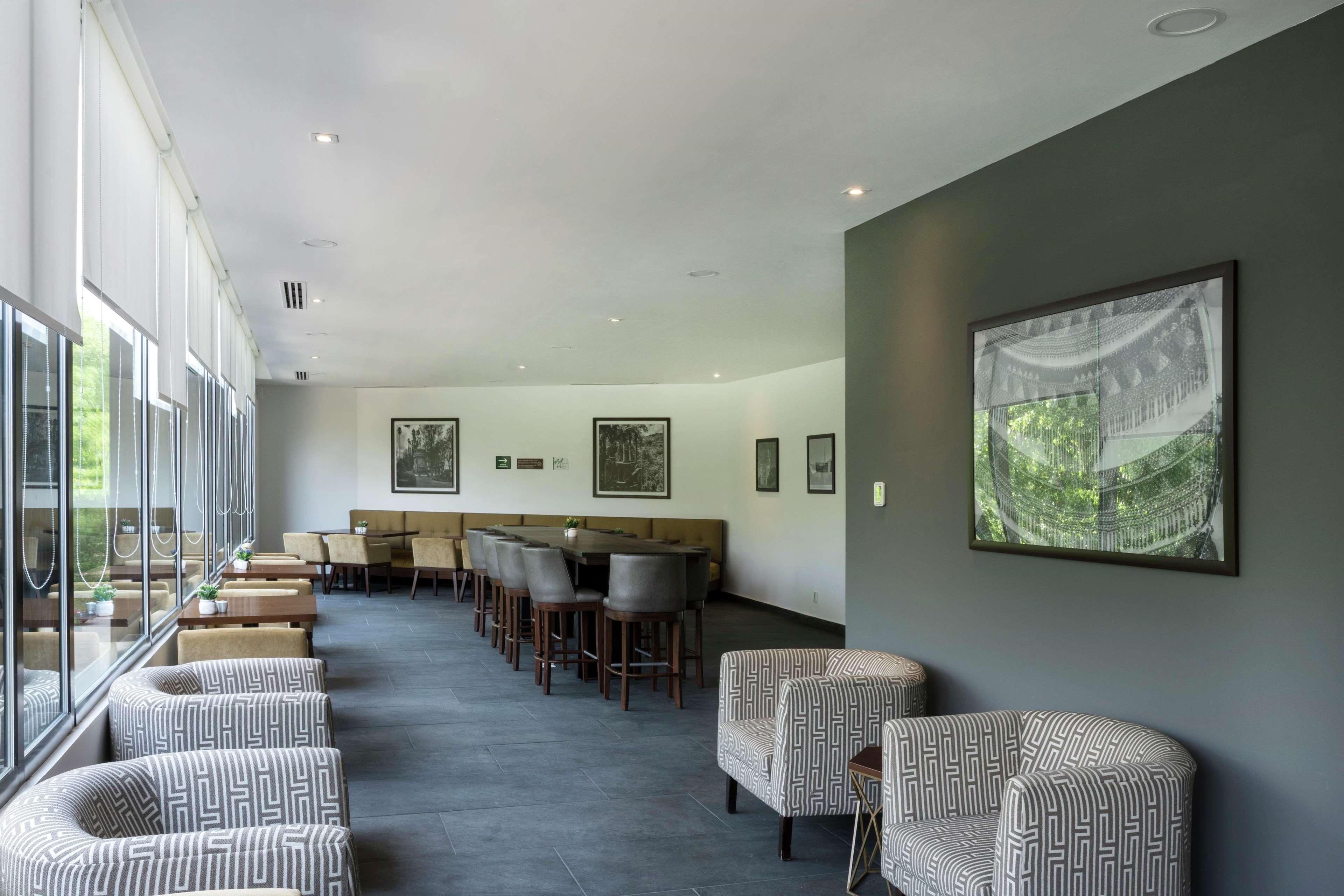 Hampton Inn And Suites San Luis Potosi Slp Eksteriør billede
