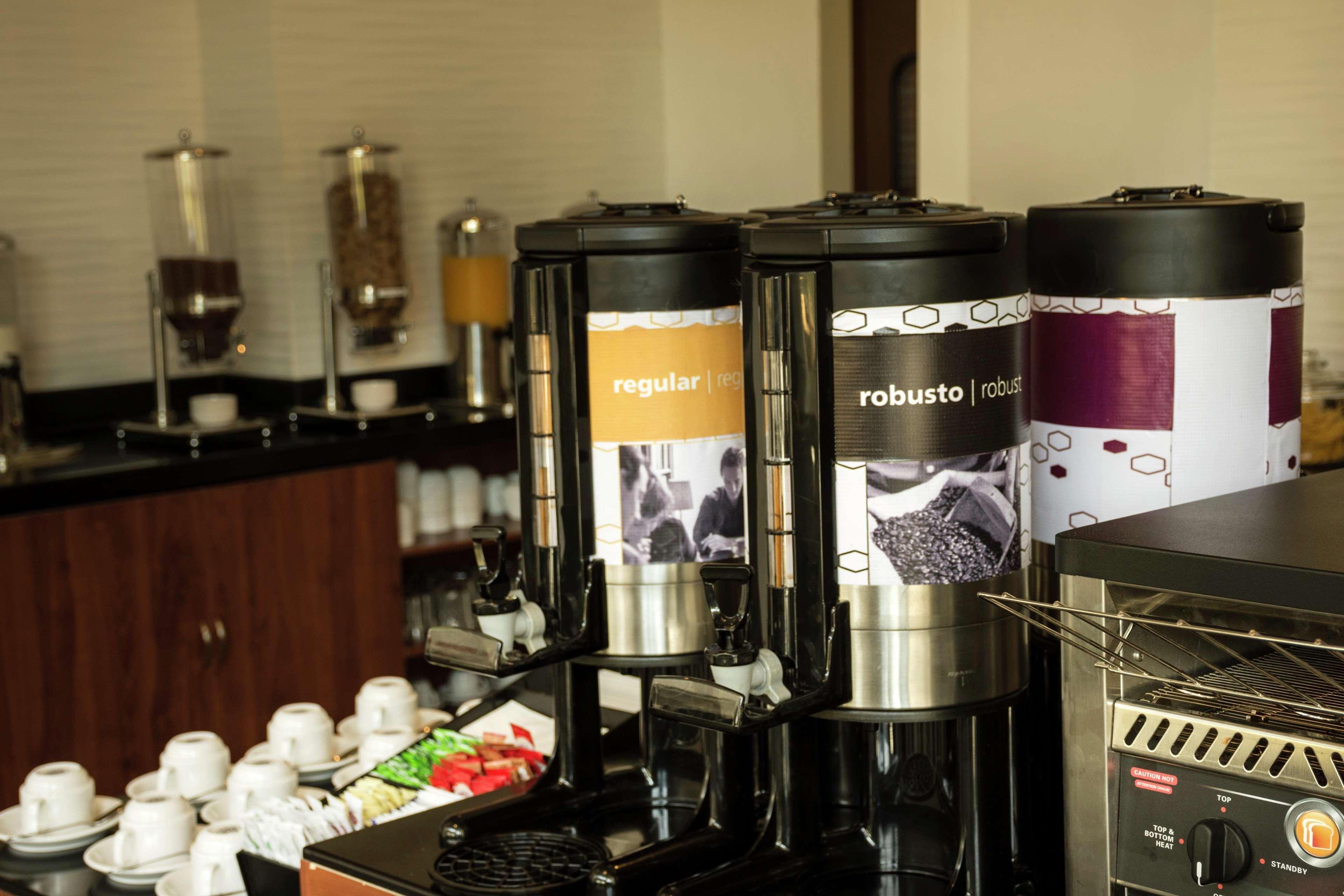 Hampton Inn And Suites San Luis Potosi Slp Eksteriør billede